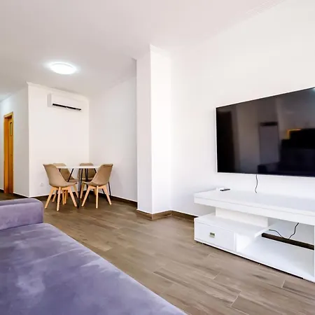Patricio Zammit Id199 Apartment *
